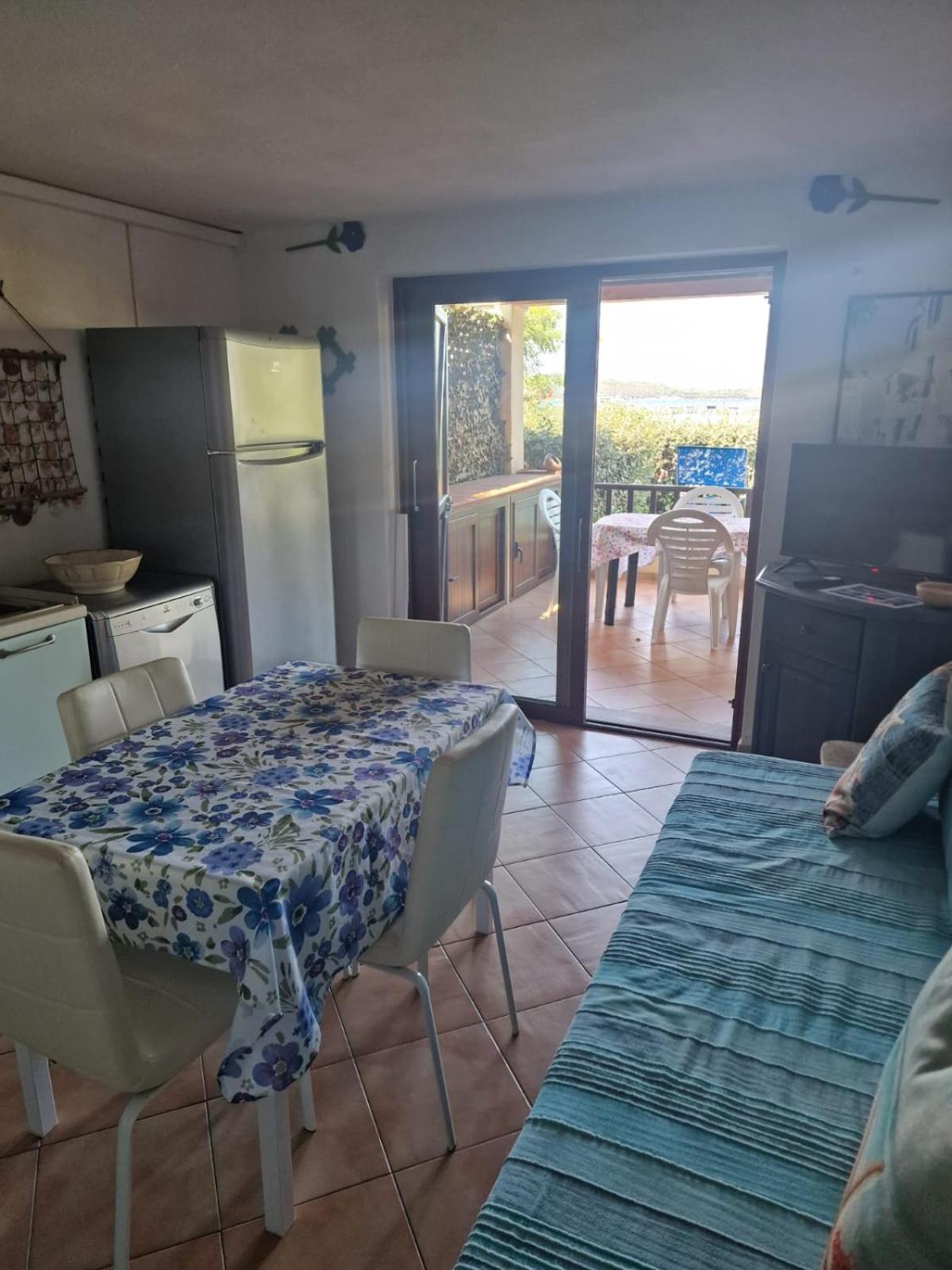 Appartamento Cala Reale, Piano Terra Marinella  Zewnętrze zdjęcie